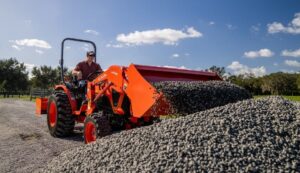 Kubota Introduces New Compact Tractor LX20 Series